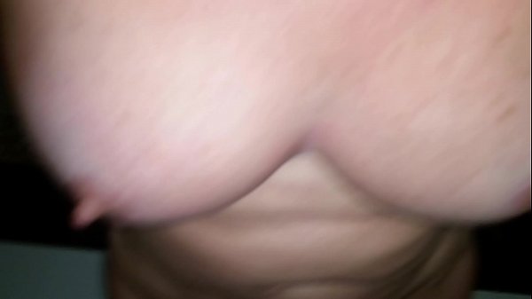 Парень ласкает клитор подруги своим членом от первого лица