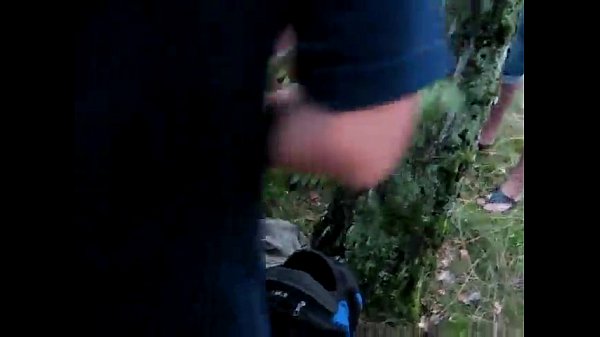 Пожилые мужики ебут русскую студентку на природе 